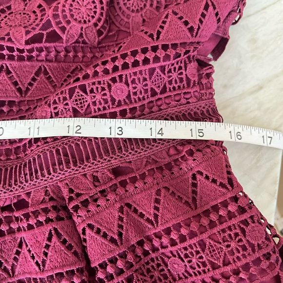 Lulus Madly in Love Plum Purple Lace Sleeveless Midi Dress size L NWT - Picture 10 of 12